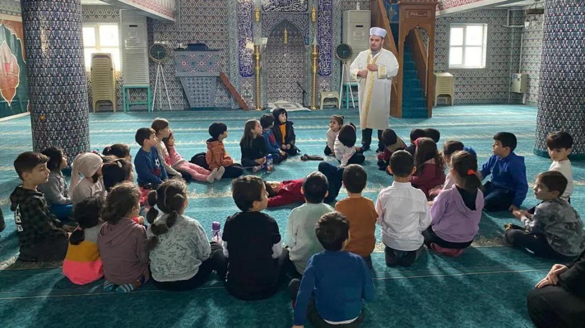 Anasınıfı Öğrencilerimizin Camii Ziyareti